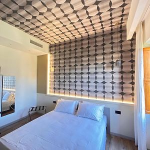 Camera con letto king size